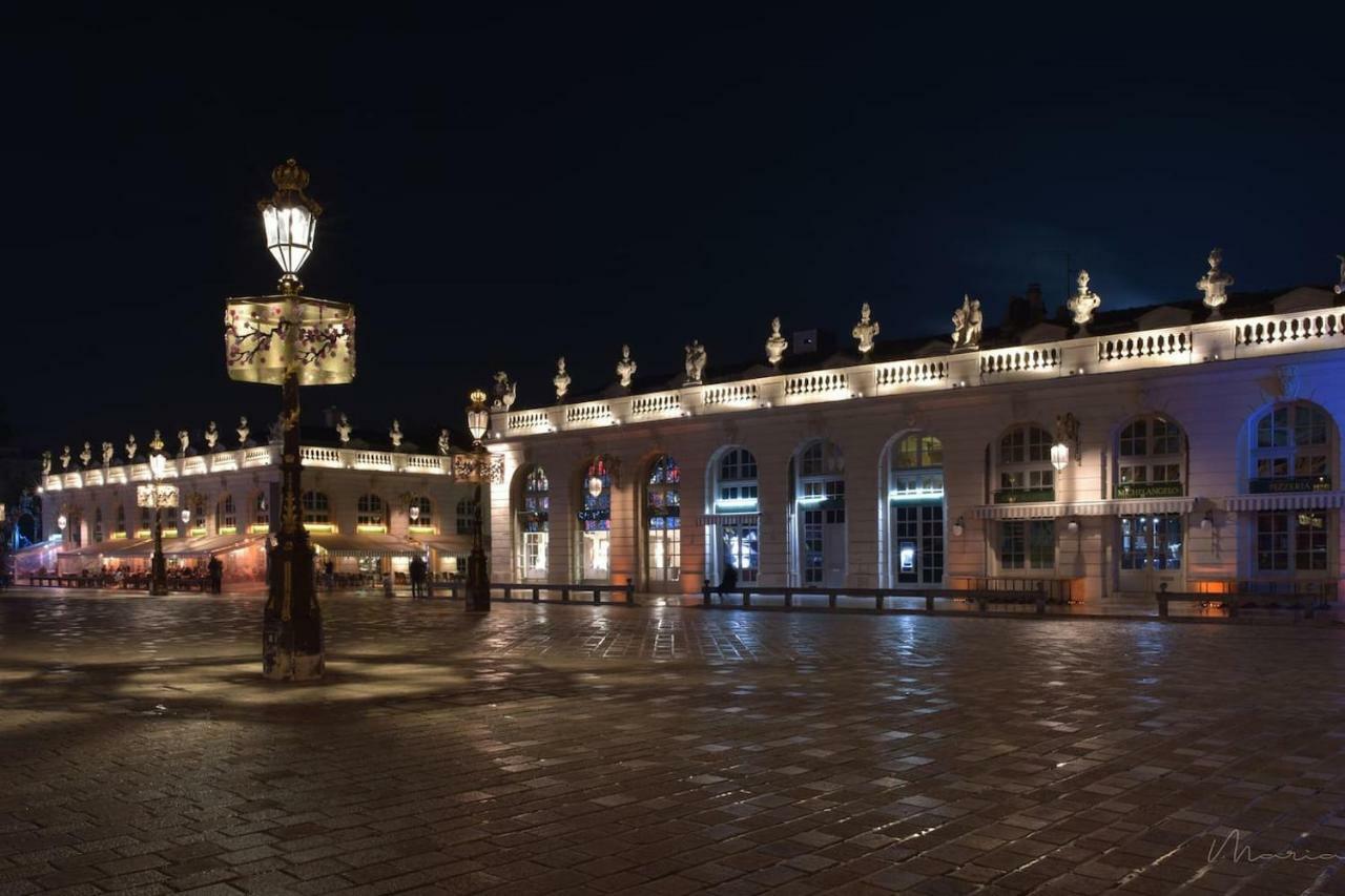 La Duchesse - Loveroom Moonlove Place Stanislas Nancy Exterior foto